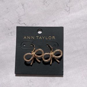 NWT Ann Taylor gold glittery bow earrings
